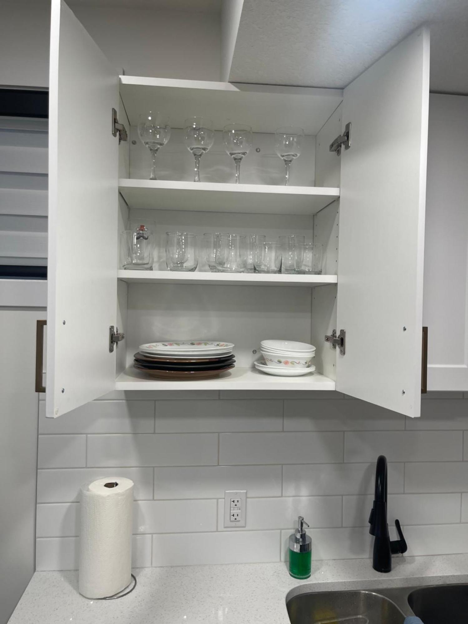 Stylish 2 Bedroom Suite In Sw Edmonton Close To Windermere And Edmonton International Airport Luaran gambar
